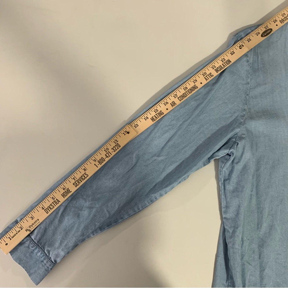 J.Jill XL Light Wash Chambray Denim Tunic Top V Neck Long Sleeve Relaxed Fit - Picture 8 of 9